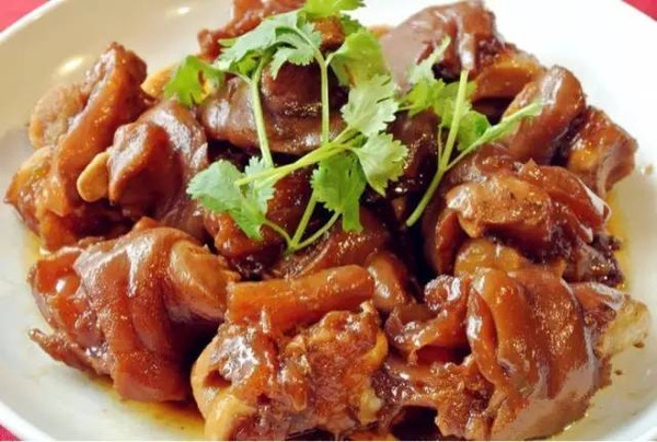 湘菜牛蹄的做法(湘菜牛蹄的做法视频)