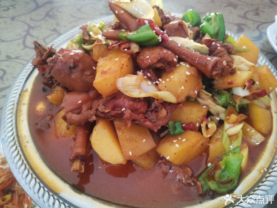 博乐有什么好吃的美食(博乐有什么好吃的美食店)