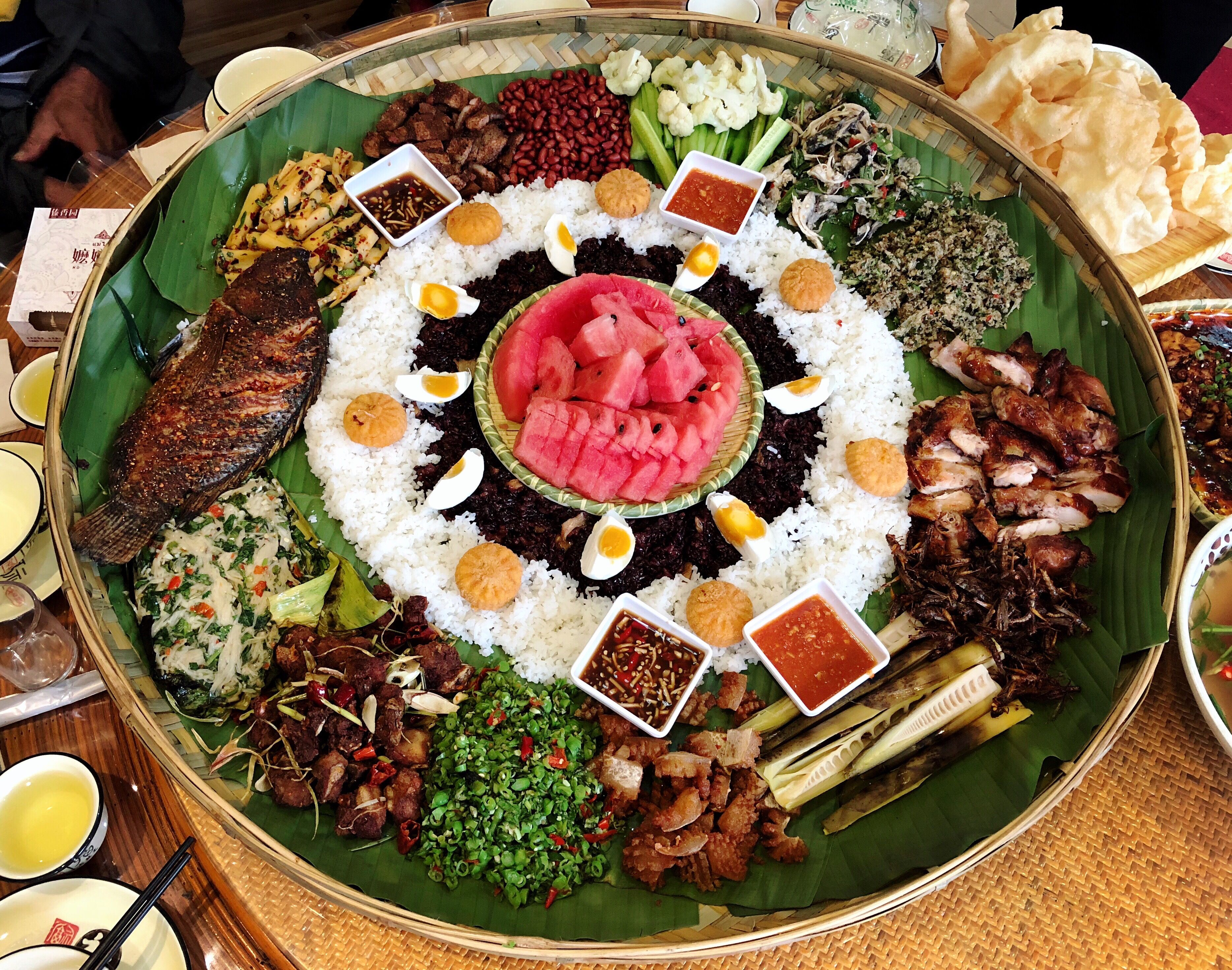 傣族十大特色美食(傣族十大特色美食图片介绍视频)