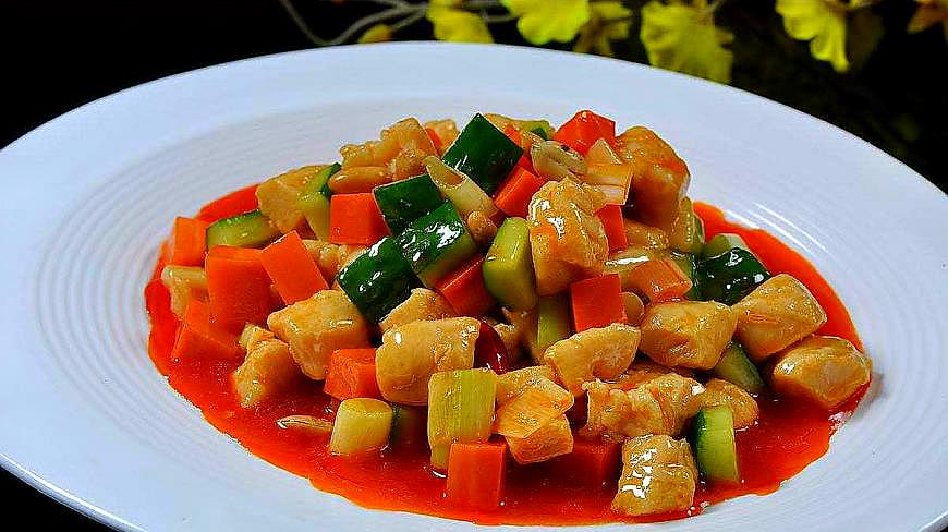 宫保鸡丁是川菜么(宫保鸡丁是什么菜系)