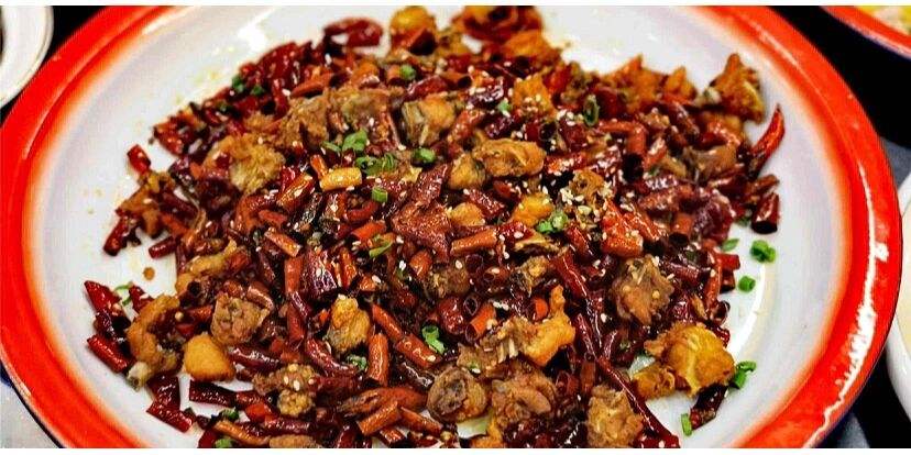 川菜是麻还是辣(川菜是不是都是麻辣的)