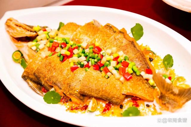 湘菜和粤菜哪个更受欢迎(粤菜和湘菜结合取个什么名字)