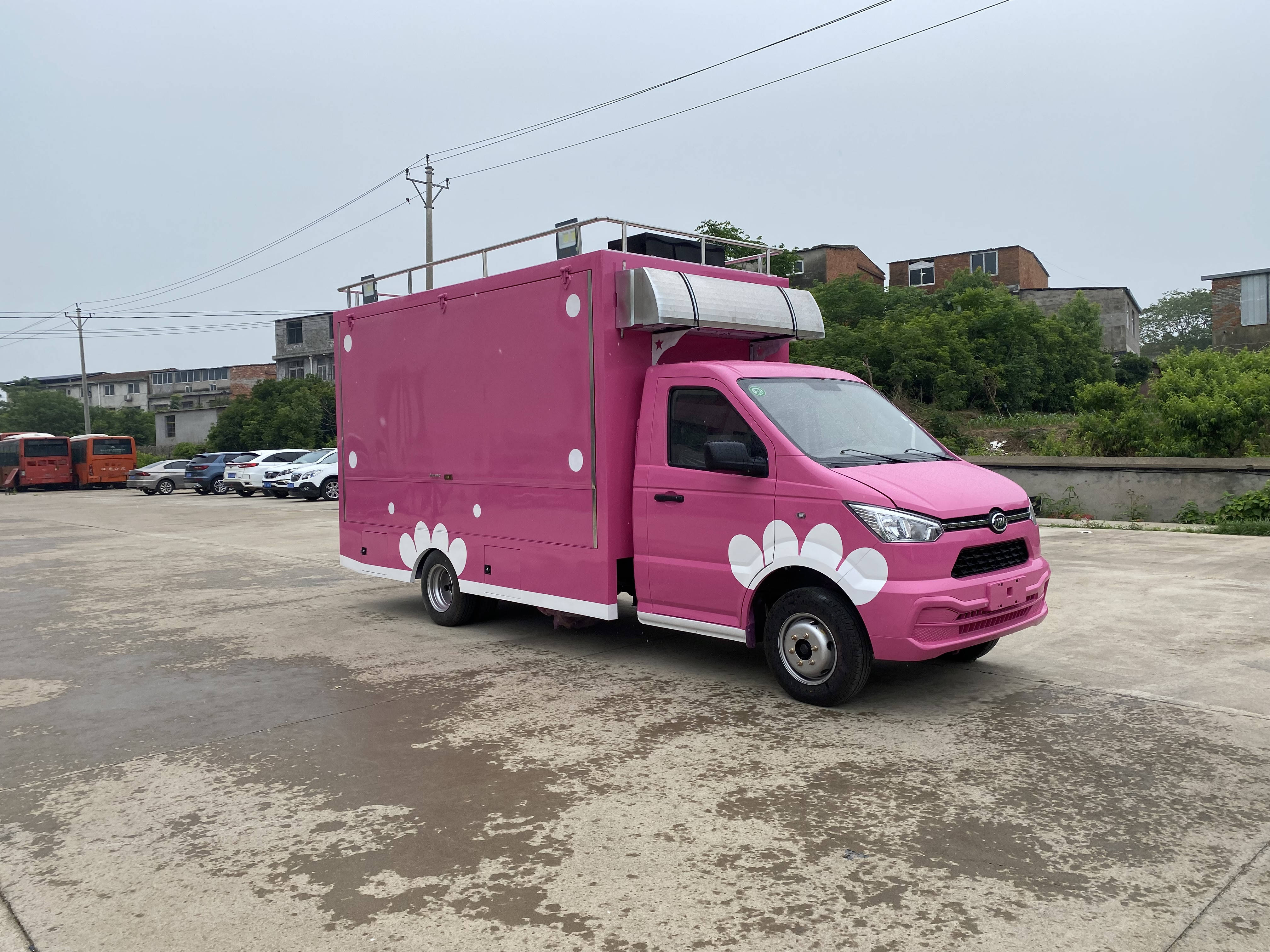 冰激凌小吃车(冰激凌小吃车加盟费多少钱)