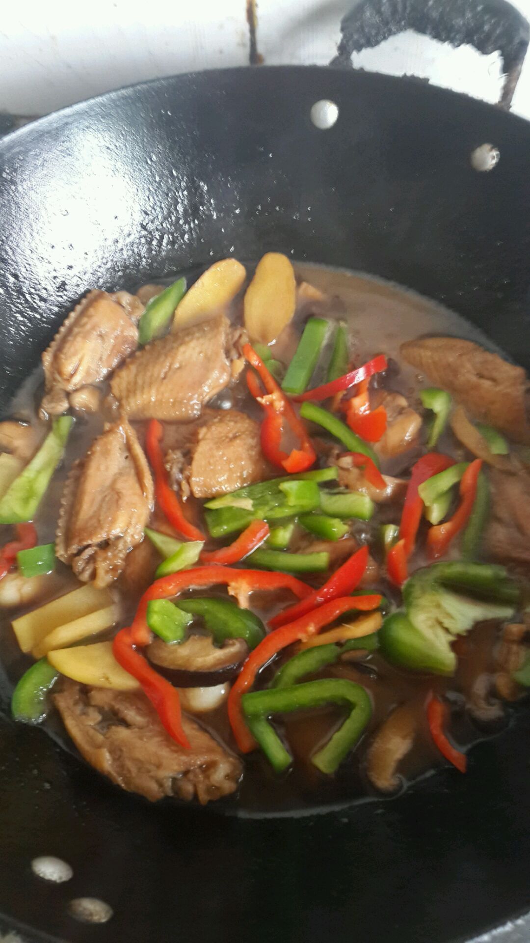 湘菜黄焖鸡的做法(湘菜黄焖鸡的做法大全)