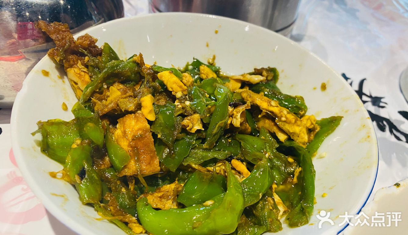 一盏灯湘菜(一盏灯湘菜馆价目表)