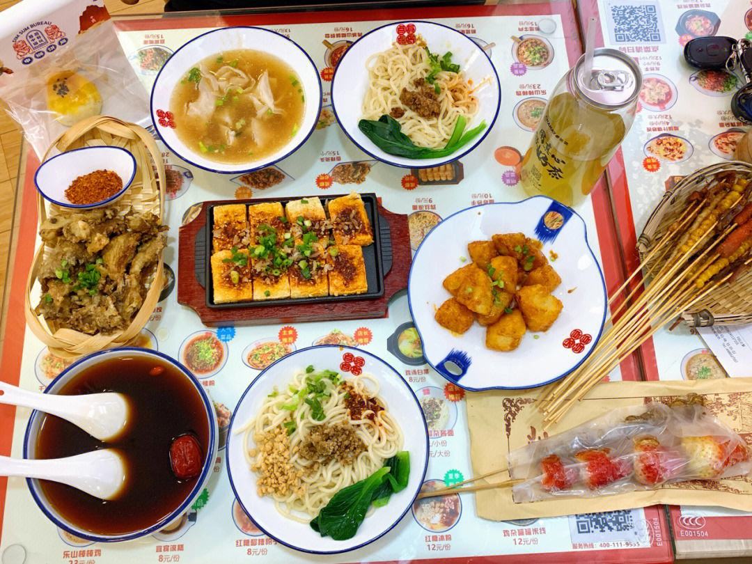 安阳美食一条街在哪个地方(安阳小吃一条街著名的在哪里)
