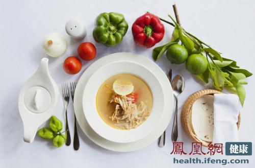 胆固醇高一日三餐食谱窍门(一个月不吃肉胆固醇会下降吗)