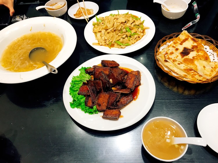 阿城好吃的特色美食(阿城有什么好吃的小吃)