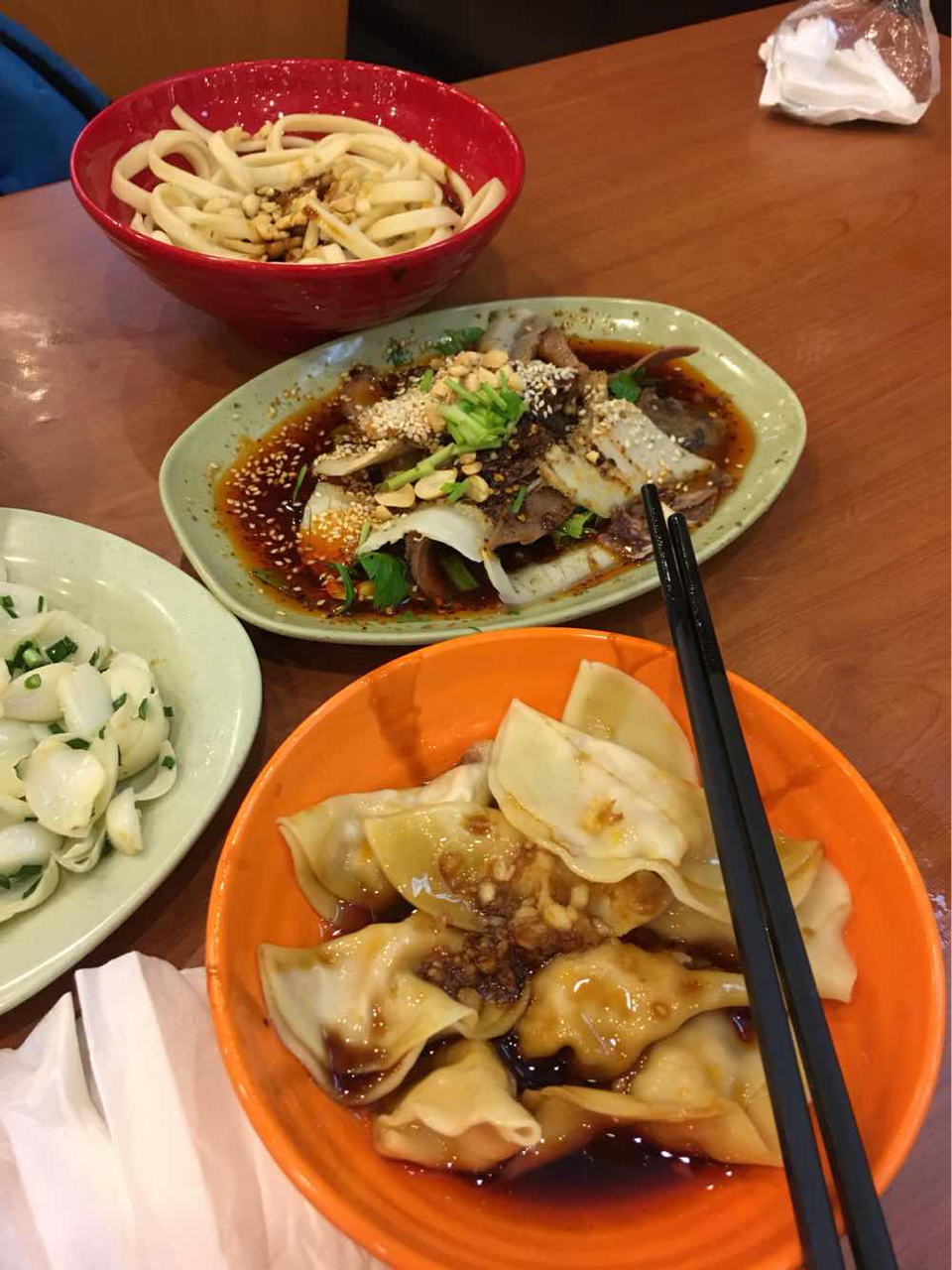 成都总府路附近美食(成都总府路附近美食店)