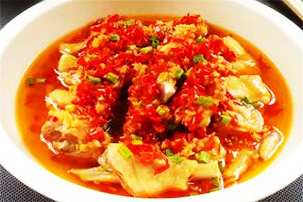 吃湘菜配什么酒(吃湘菜喝什么最好)