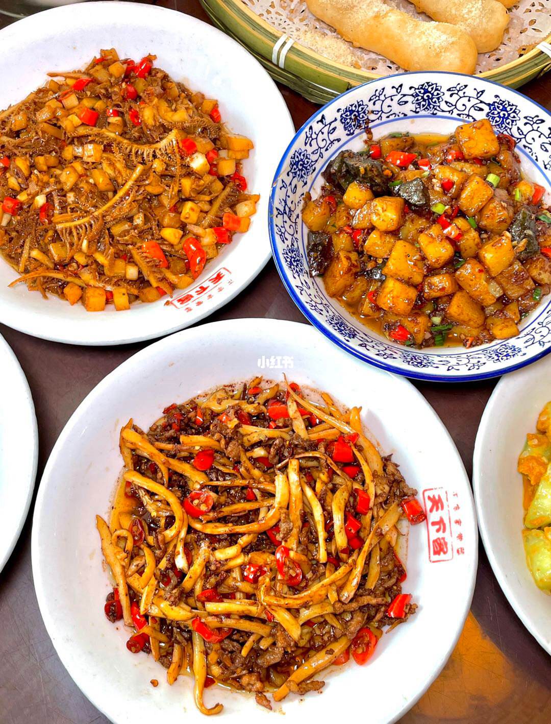 湘菜老店(湘菜老店说说句子)