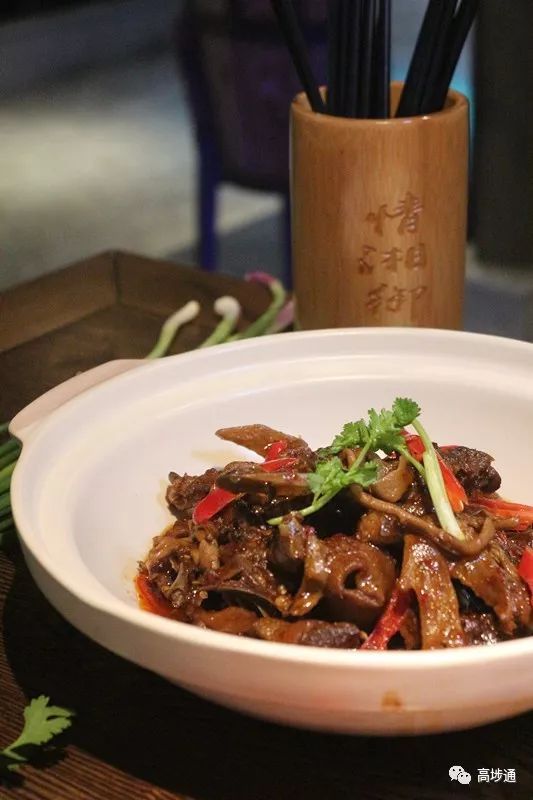 洞庭人家湘菜馆怎么样(岳阳市洞庭人家饭店电话)