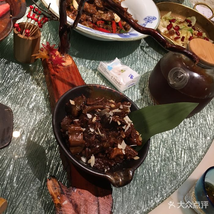 老麻雀湘菜(老麻雀湘菜馆电话)