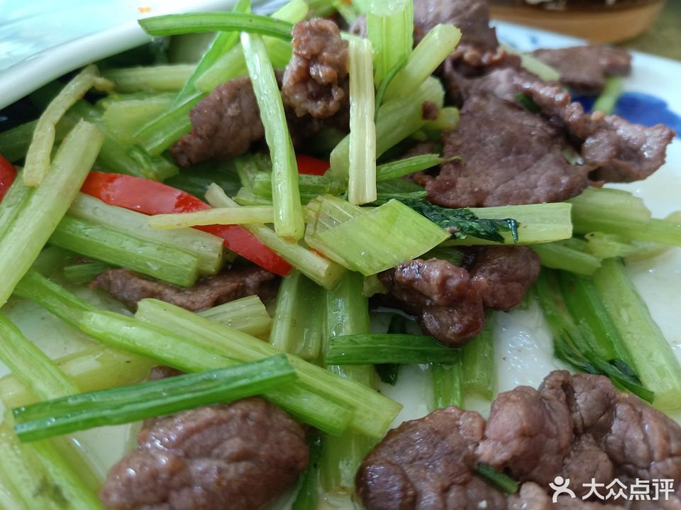 格尔木川菜馆(格尔木川菜馆电话)