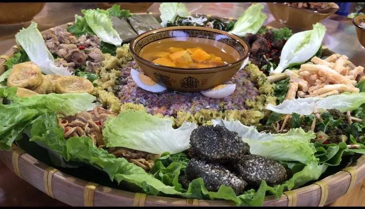 布依族的特色美食有哪些(布依族的特色美食有哪些作文)