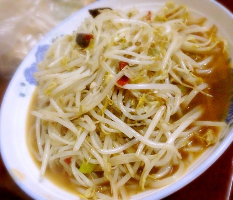 炒绿豆芽的做法大全(炒绿豆芽做法大全家常菿)