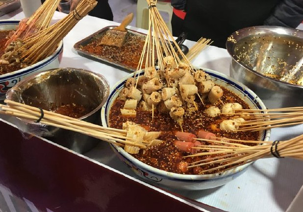 地摊风味小吃(地摊风味小吃有哪些)