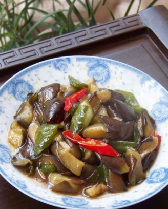 菜椒茄子的做法大全(菜椒可以和茄子一起炒吗)