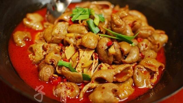 湘菜炒肥肠的家常做法(湘菜炒肥肠的家常做法大全)